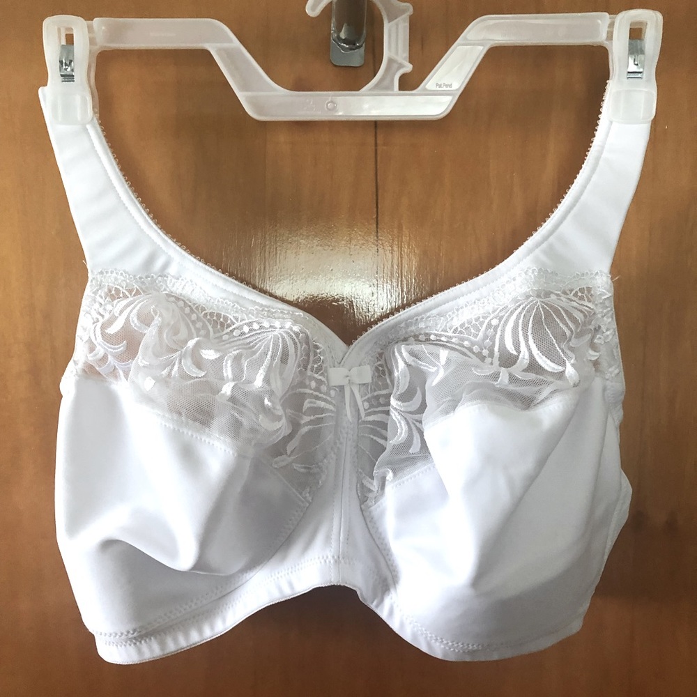 Glamorise Magic Lift Bra